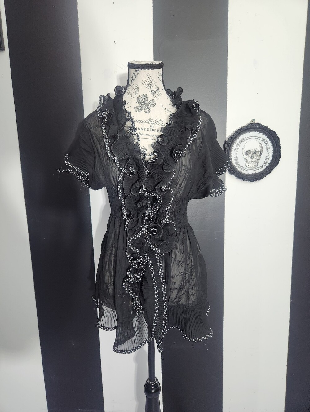 Y2k Black Ruffled Short-Sleeve Women's Blouse